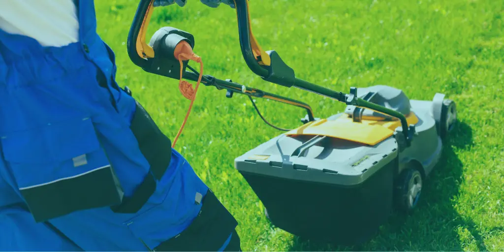 How-often-to-mow-a-lawn-in-Tasmania-showing-seasonal-grass-growth-and-mowing-frequency